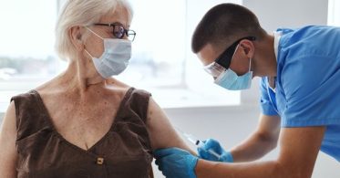idoso-vacina-geriatria